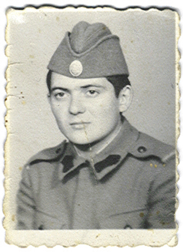 soldierinmedgidiaromania1974.jpg